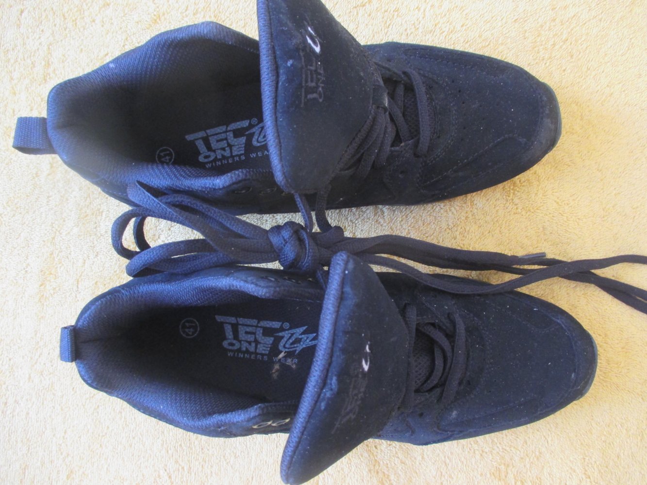 NEU * Damen oder auch Herren * Unisex * Trainings * Sport * Outdoor * Walking * Lauf * Sneaker * Schuhe 