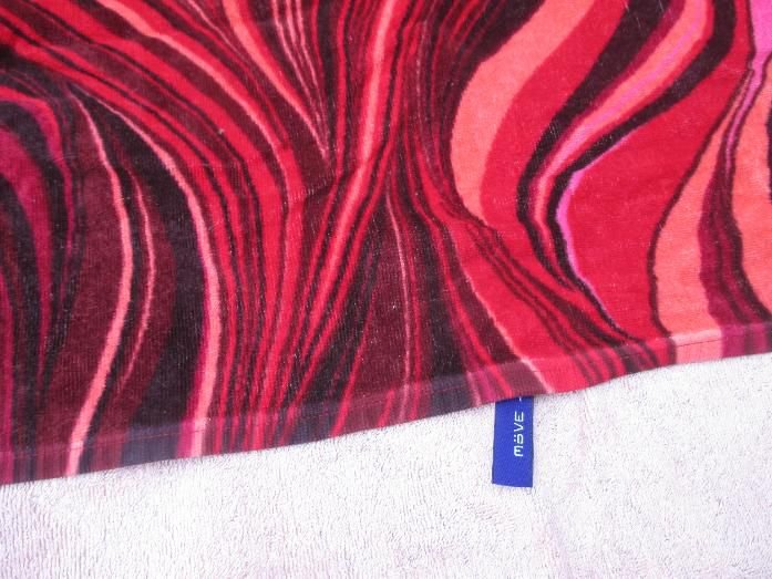 NEU * Ausgefallen * edel * praktisch * Velours * Frotteè * Frottier * Handtuch * Hand- Tuch ''Möve'' Original * Feuerzauber-Serie * Limitierte Edition * LtdE * bordaux- wein- rot * pink *