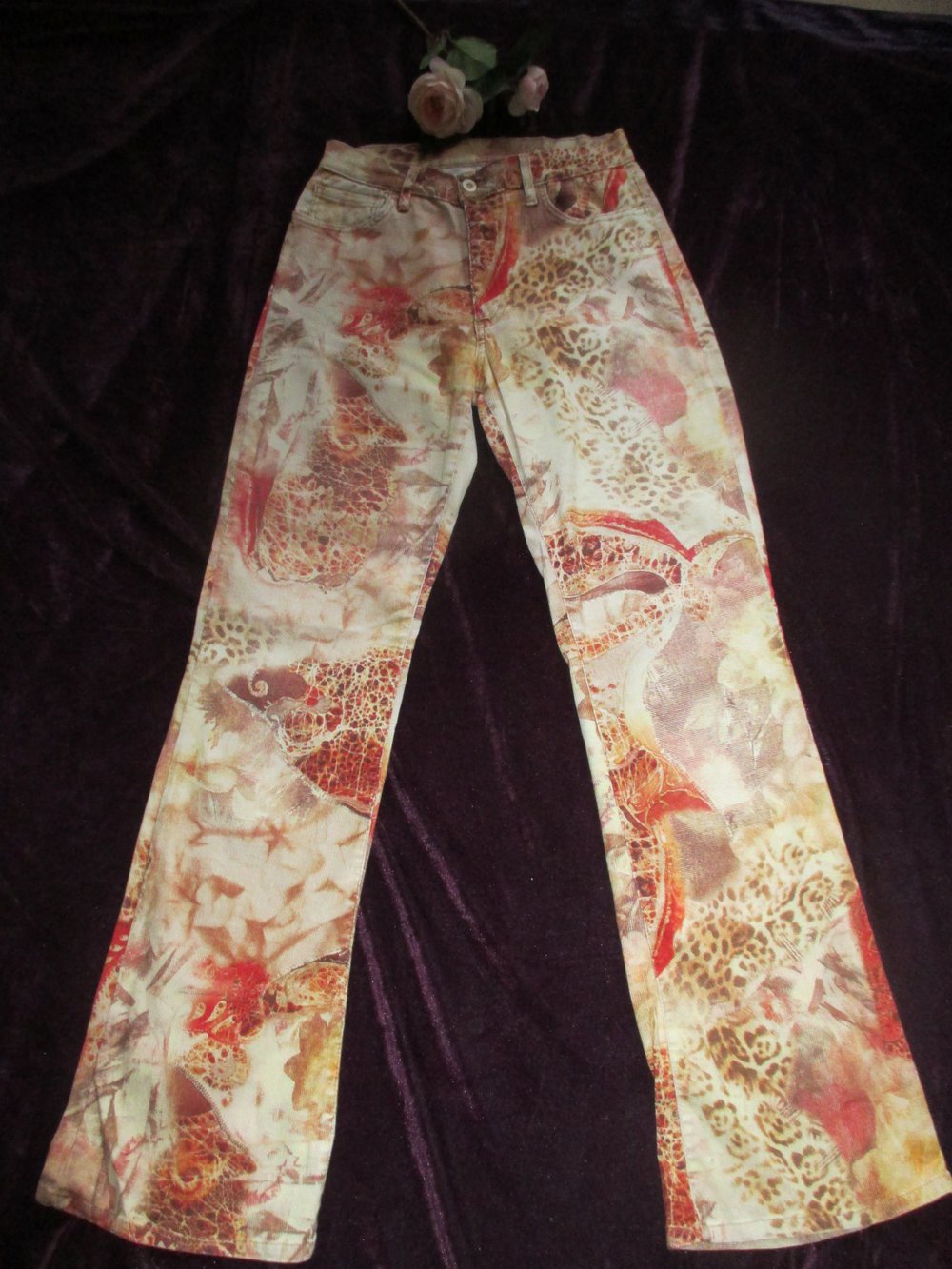 NEU * Romantik * Rosen * Flower- Power * Animal * Leo * Hippie- Style * Feincord Schlag Marlene * Strech * Hose 