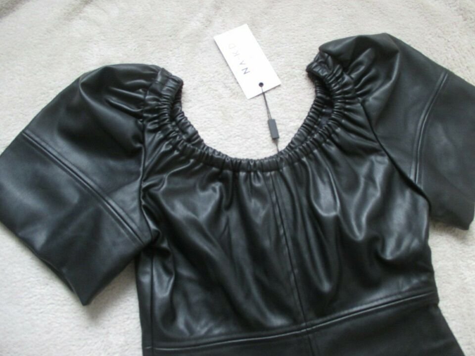 NEU mit ETIKETT * Sexy * stylisch * Kunst- Leder - Imitat * Carmen- Style * Mini-  Kleid 