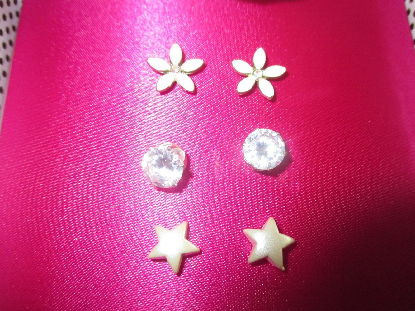 NEU in Original Schachtel * Drei Paar * Strass- Kristalle * Ohrringe * Ohrstecker * Blume * Blüten * Stern * Zirkonia 