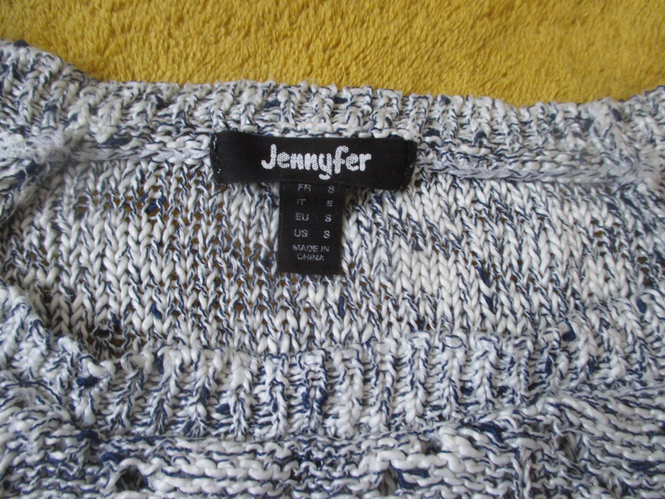  NEU * Stylisch * Ajour- Loch- Cut Out * Loch * Grobstrick * Pullover 