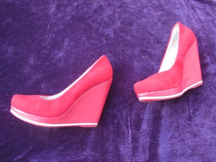 NEU * Ausgefallen * Echt * Velours * Leder Imitat * Vegan * Keil-Absatz * Plateau * Wedges * High Heels * Pumps * Schuhe 