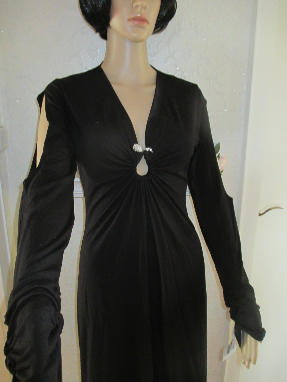 NEU mit ETIKETT * Ausgeh * Cocktail * Anlass * Swarovski * Strass Kristalle * Brosche * Cut Out * Midi * Kleid 