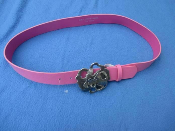 NEU mit ETIKETT * 3D * Romantik * Blumen * Blüte * Flower- Power * Schmuck * Schnalle *  Leder * Taillien * Gürtel * im Boho- Style 