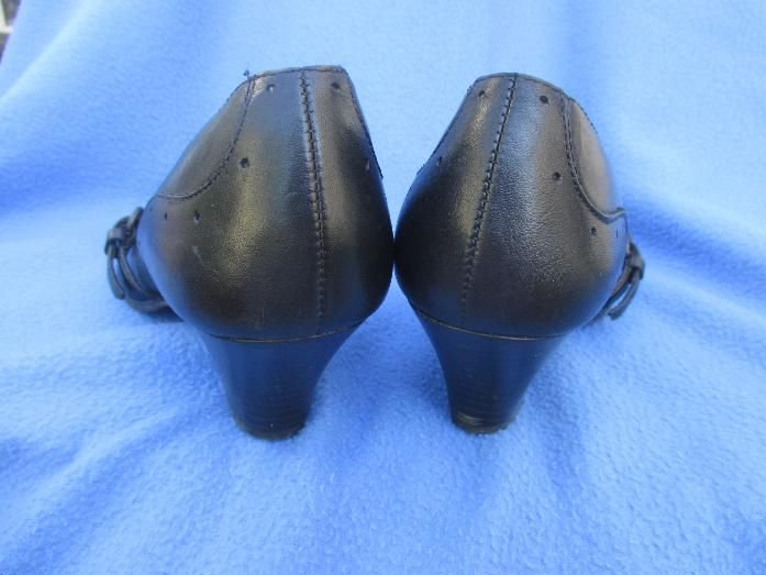 NEUw * Original Granny VINTAGE * Echt Leder * Keilabsatz * Budapester- Style * Spangen * Pumps * Schuhe 