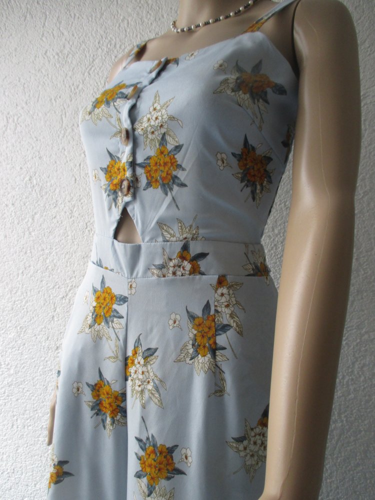  NEU mit ETIKETT * Blumen * Blüten * Flower- Power * Jumpsuit * Einteiler * Overall 