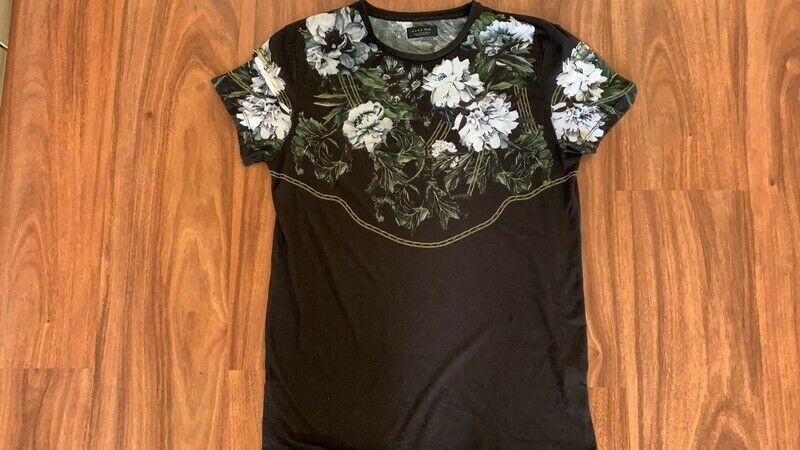 NEUw * Ausgefallen * Blumen * Blüten * Flower * Print * Damen oder Herren * Unisex * Kurzarm * Bodycon * T- Shirt 