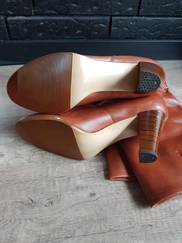 NEU * Echt- Leder * Langschaft * High-Heels * Stiefel * Boots 
