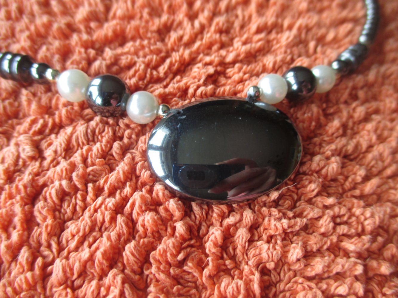   NEU * Elegant * ausgefallen * ORIGINAL VINTAGE * Perlen * Collier * Kette * schwarz * rauch- blau * cremé- weiß *