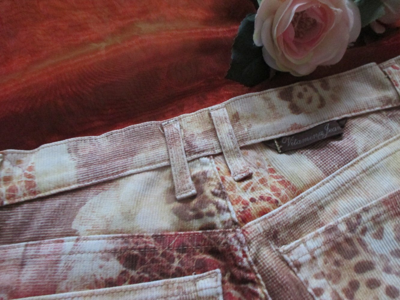 NEU * Romantik * Rosen * Flower- Power * Animal * Leo * Hippie- Style * Feincord Schlag Marlene * Strech * Hose 