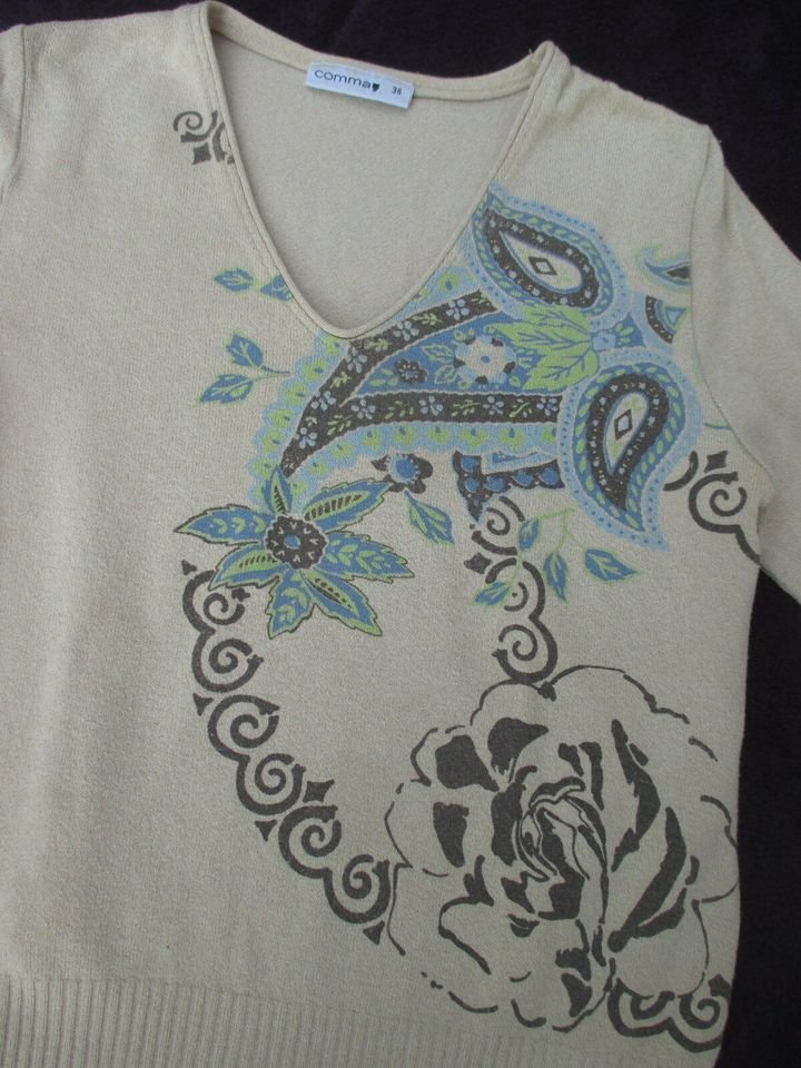 NEUw * Sexy * Blumen * Rosen * Blüten * Flower- Power * V- Ausschnitt * Feinstrick- Pullover 