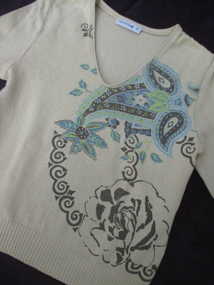 NEUw * Sexy * Blumen * Rosen * Blüten * Flower- Power * V- Ausschnitt * Feinstrick- Pullover 
