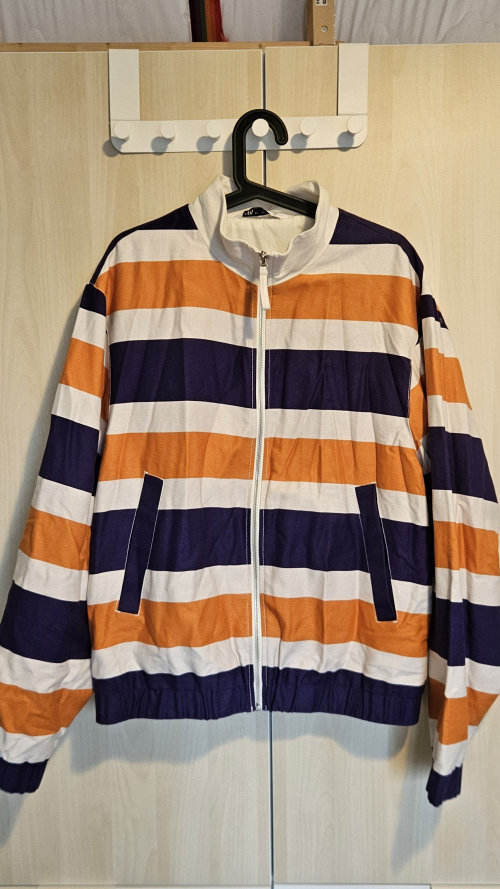 Zara Jacke gestreift