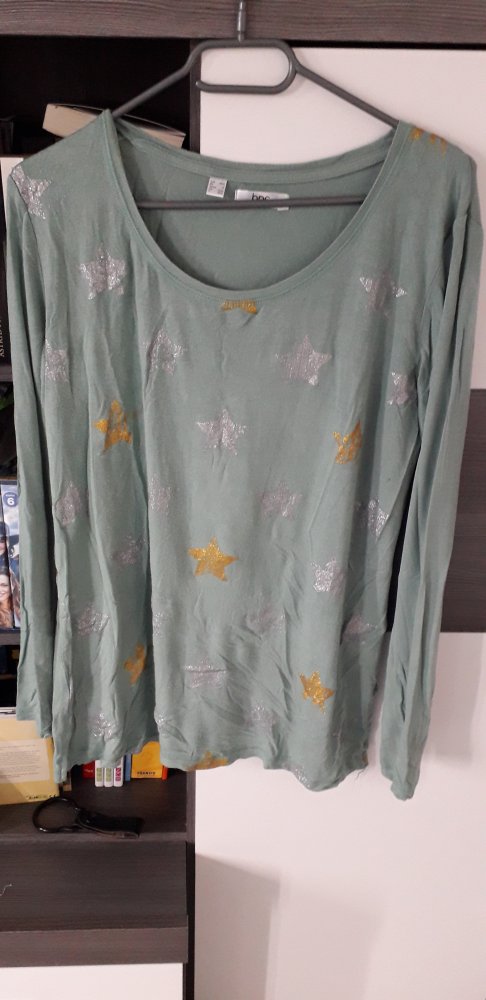 Schönes Langarm Shirt