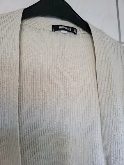 Missguided kurze strickjacke gr. S feiner strick