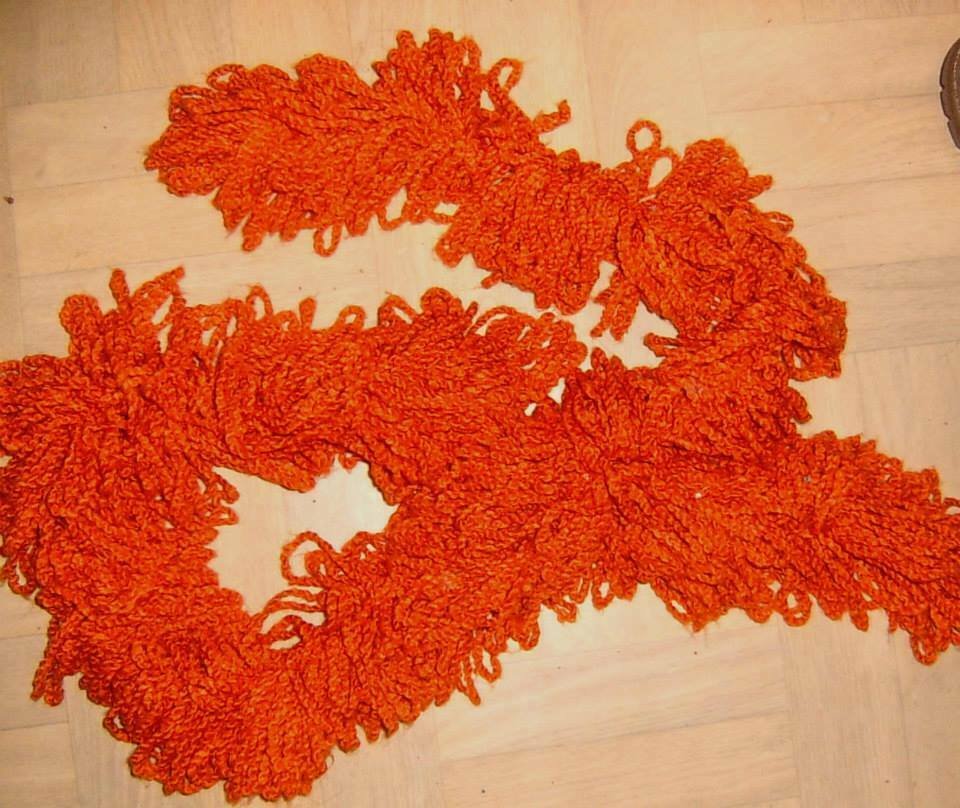 Fransenschal dunkles orange 155 cm lang guter Zustand