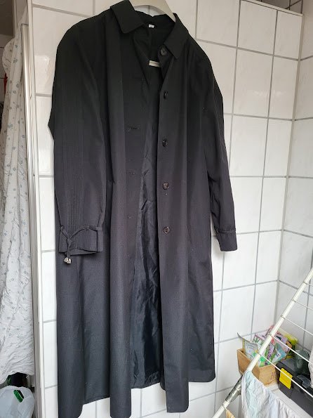 Schwarzer Mantel Damen gr.20 (kurzgrösse 40)