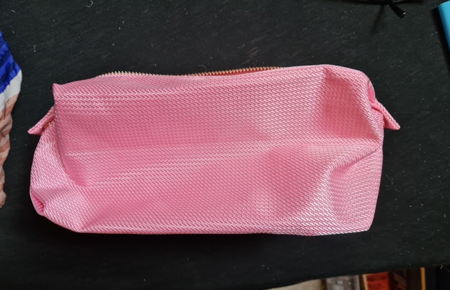 Kosmetiktasche Neu