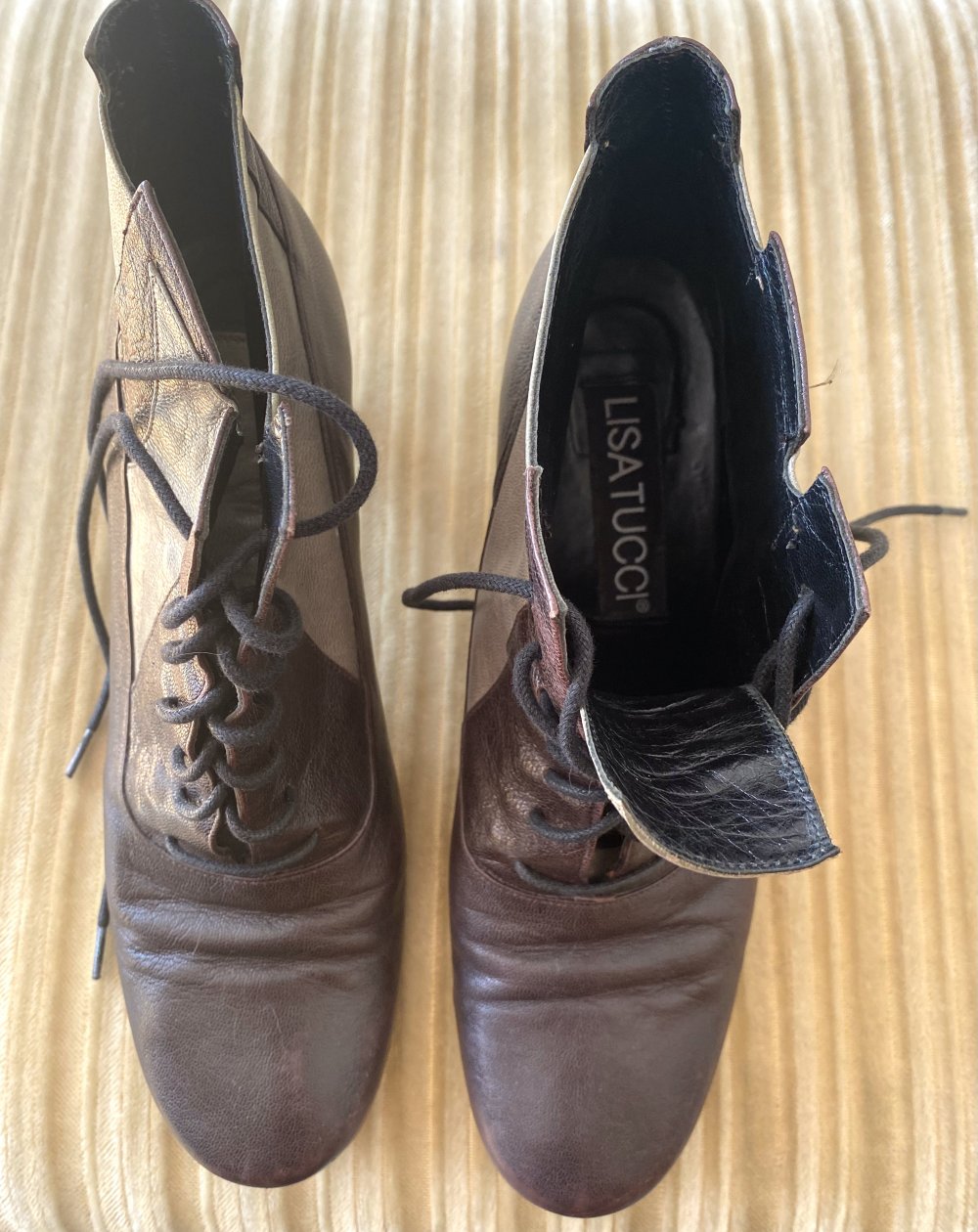 Damen Schuhe Stiefelette Schnürung Gr.38,5 in Braun/Beige von Lisa Tucci