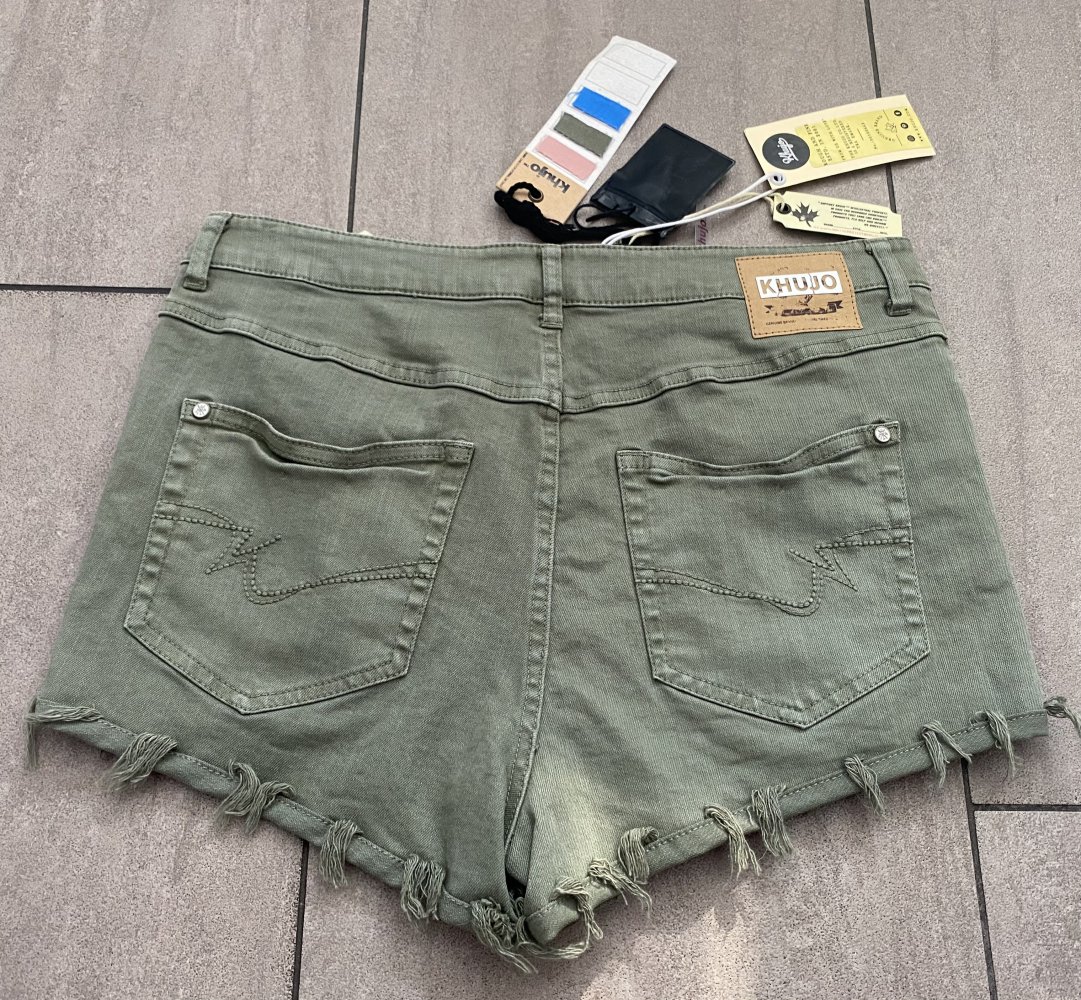 NEU Damen Sexy Shorts Stretch Sommer Gr.S in Khaki von Khujo 69,95€
