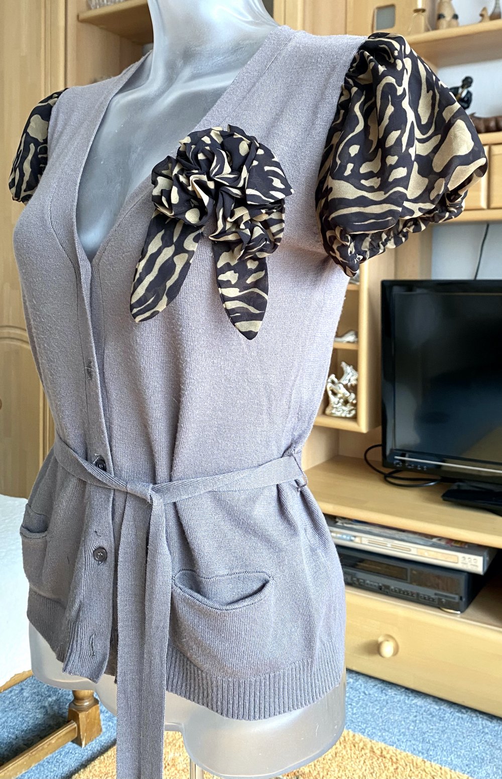 Damen Strick Jacke Bolero Gr.36 in Graubraun von Cherry 