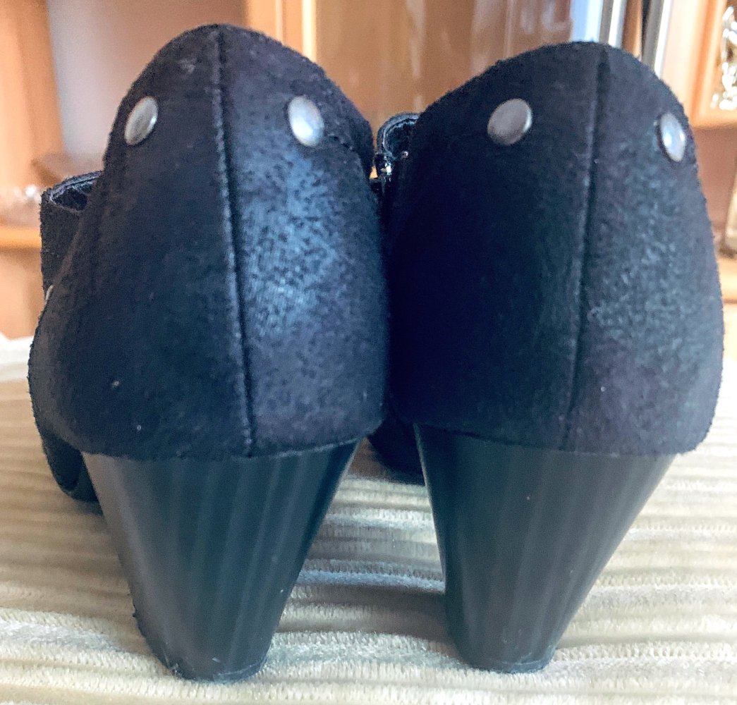 Damen Schuhe Knöchel Blockabsatz Gr.38 in Schwarz von Yessica