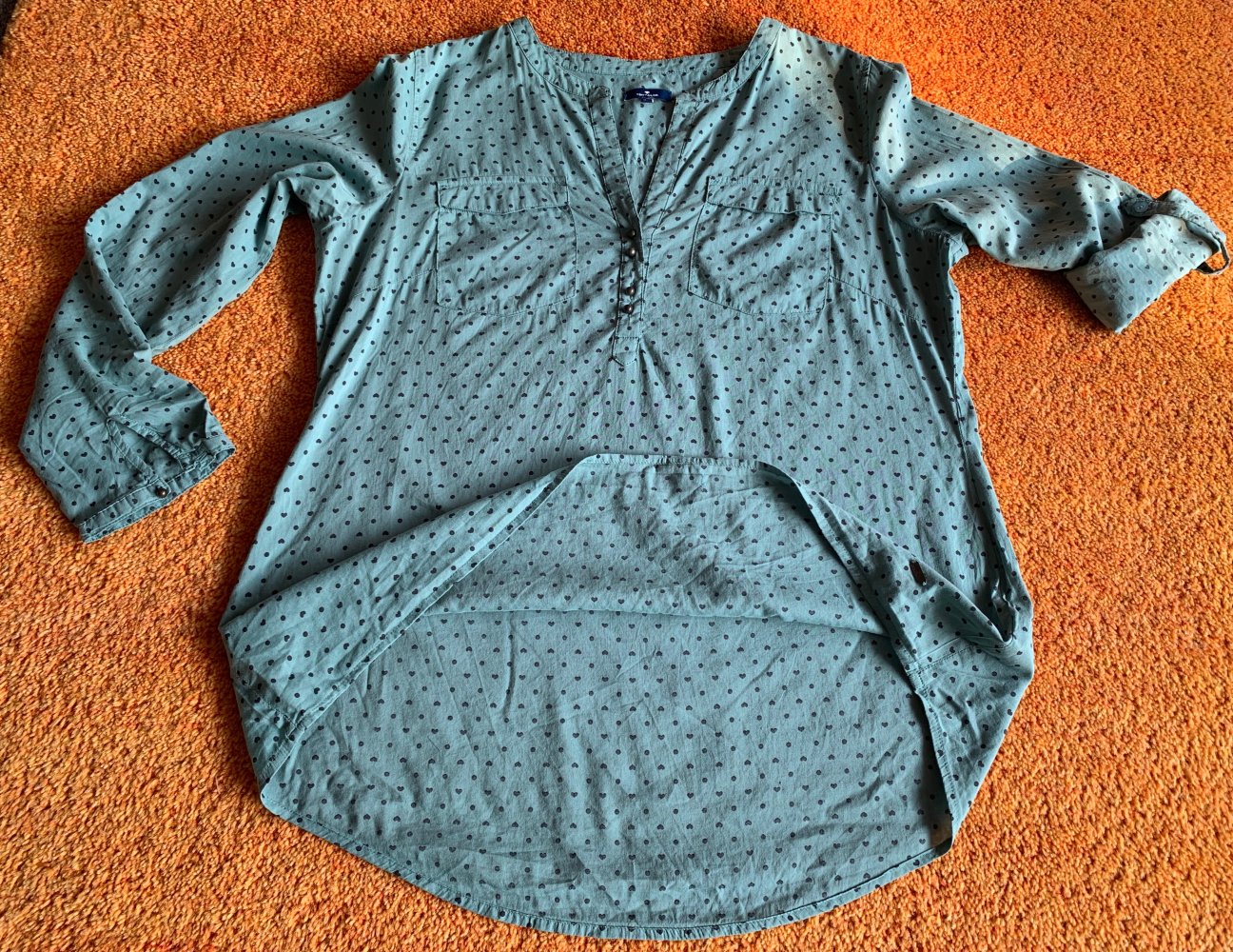 Tom Tailor Damen Bluse / Hemd Gr.44 Grün mit schwarzen Herzen 