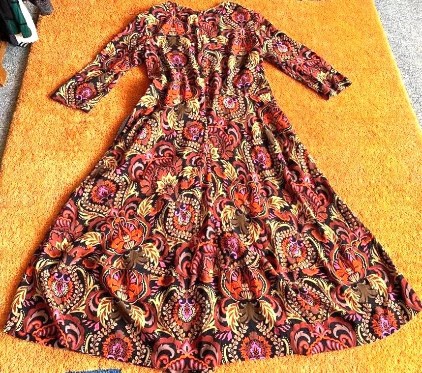 NEU Damen Kleid Volant Gr.38 in Bunt geblümt von White Label 