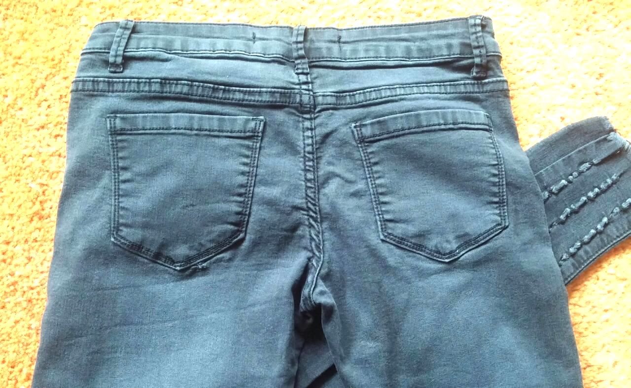 Damen Hose 7/8 Jeans Stretch Gr.XS in Anthrazit von One Love