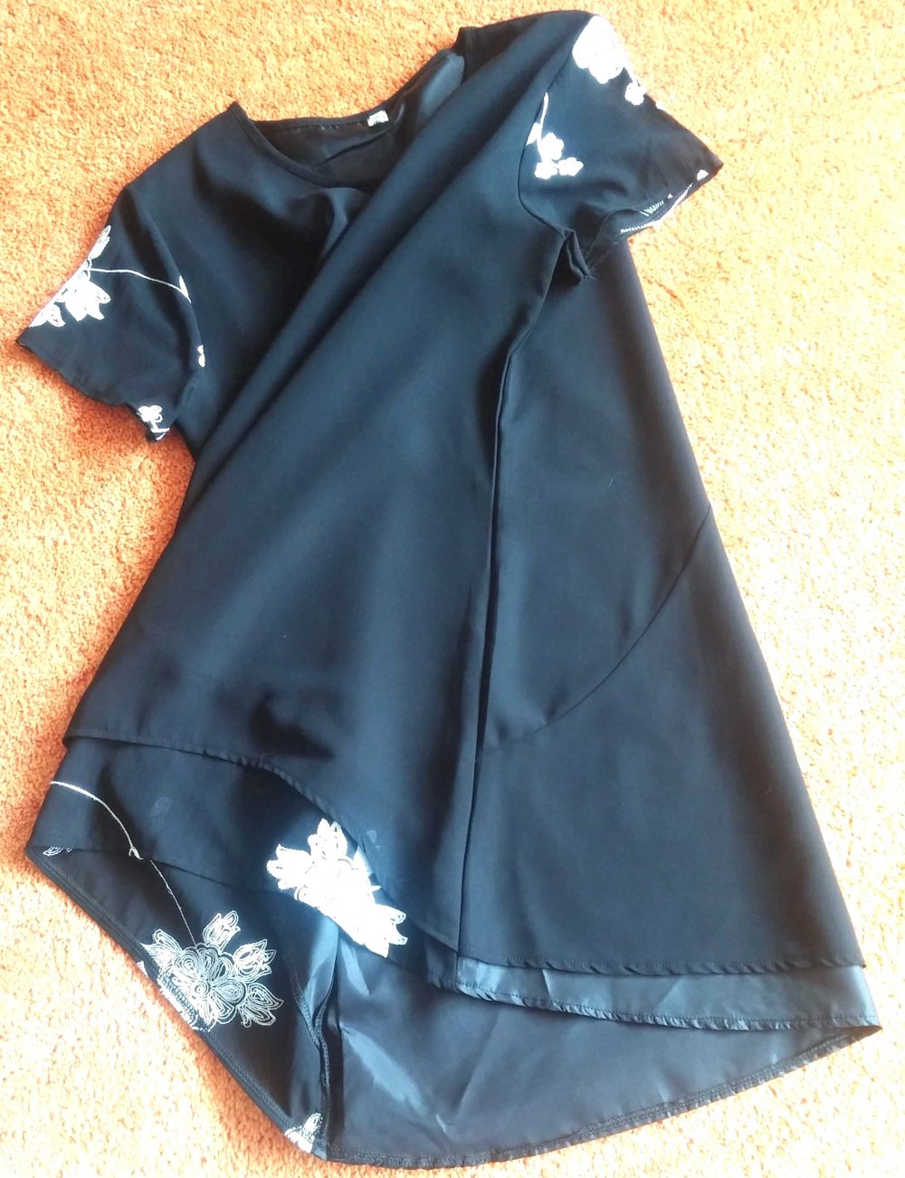 Damen Kleid Tunika Lagenlook Gr.M in Schwarz/Weiß NW 