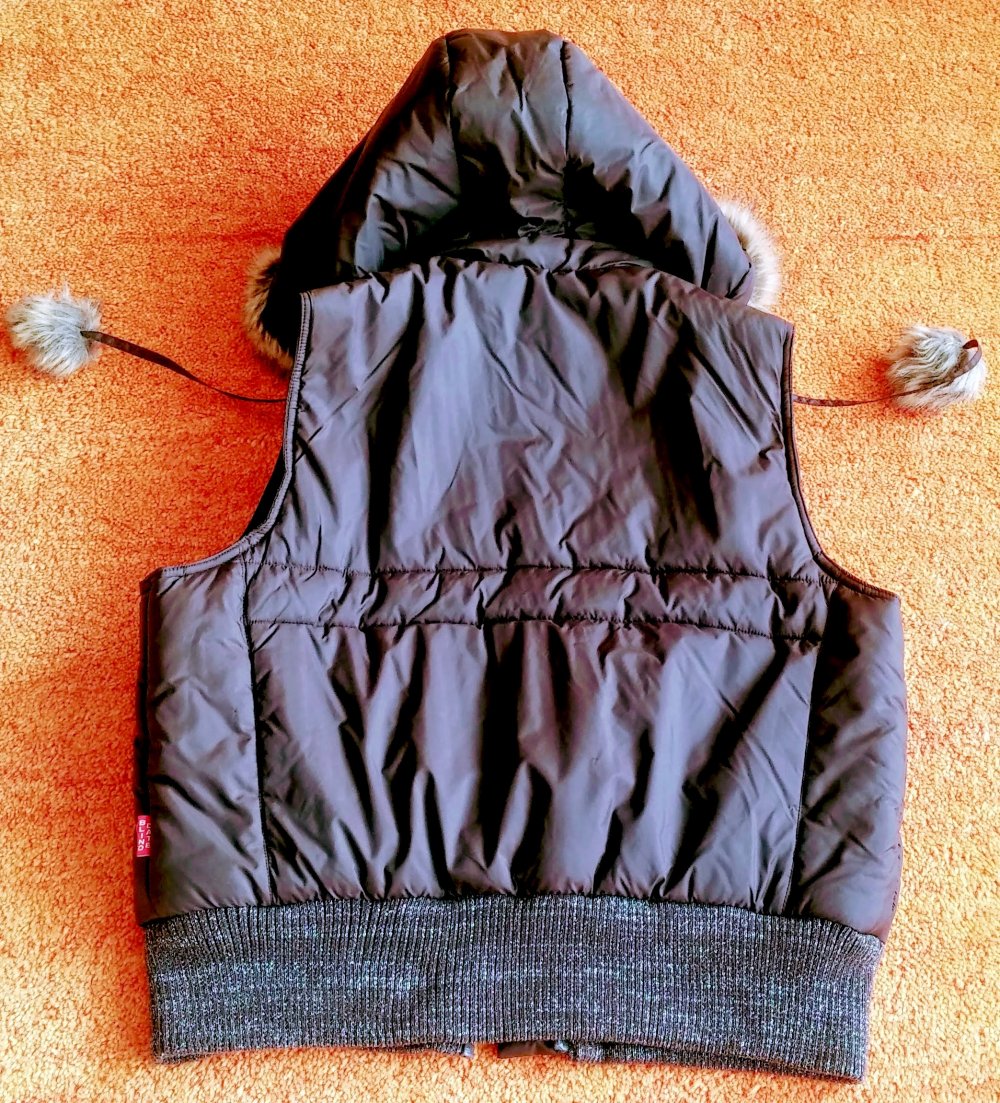 Damen Weste Winter Kapuze Gr.S/M in Braun von Blind Date NW
