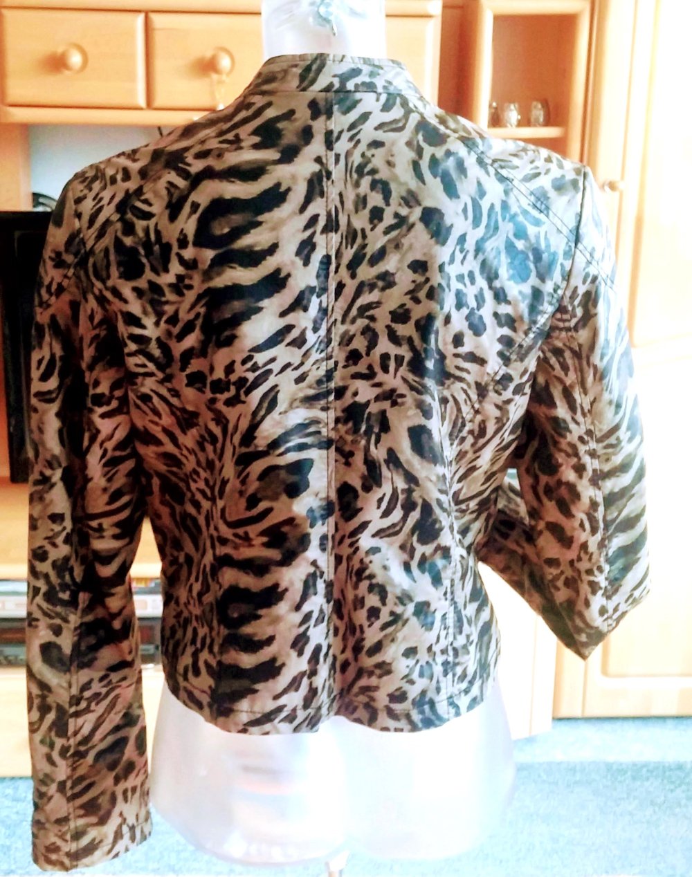 NEU Damen Bikerjacke in Leder Optik Animalprint Gr.38 Taupe/Schwarz 
