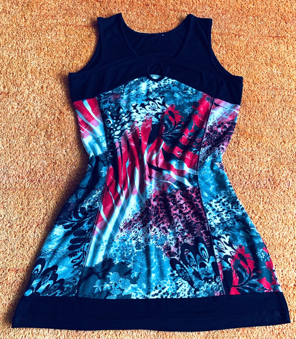 Damen Kleid Tunika Sommer Gr.S in Schwarz geblümt NW 