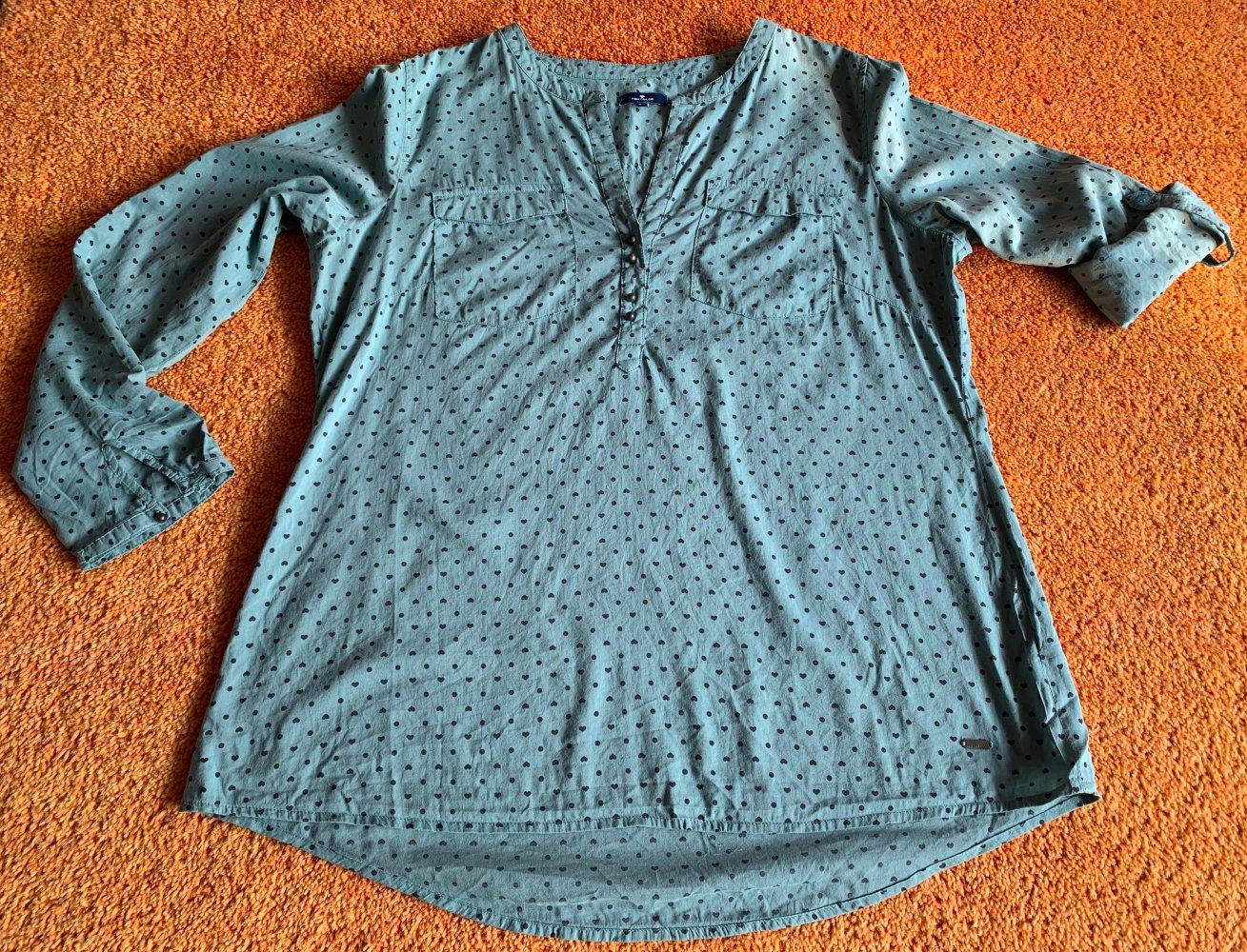 Tom Tailor Damen Bluse / Hemd Gr.44 Grün mit schwarzen Herzen 