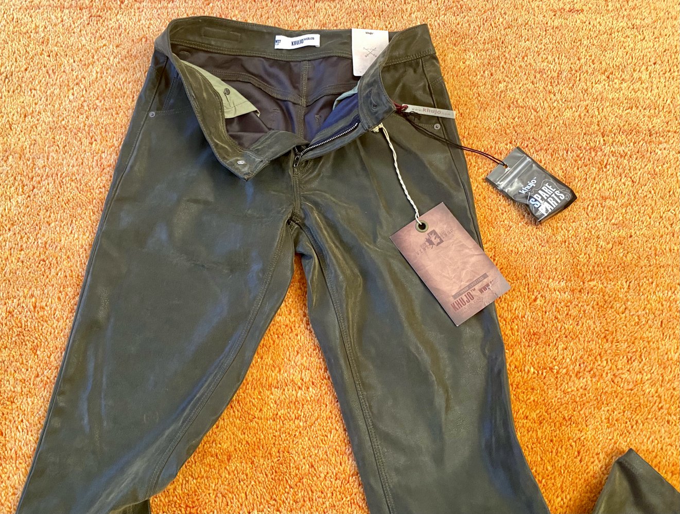 NEU Damen Hose Stretch Leder Imitat Gr.36(27/32)in Khaki Grün von Khujo 