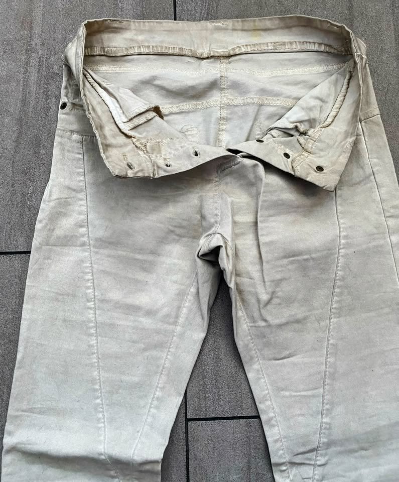 Damen Hose Stretch-Jeans Gr.S Beige in verwaschener Optik Vielseitig, bequem und stilvoll