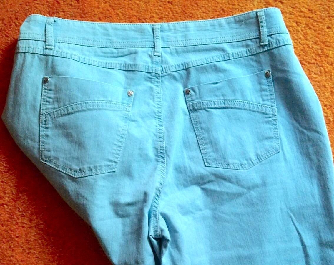 NEU Damen Hose Trendy Capri Jeans Stretch Gr.42 in Blau Denim von ANNA MONTANA 