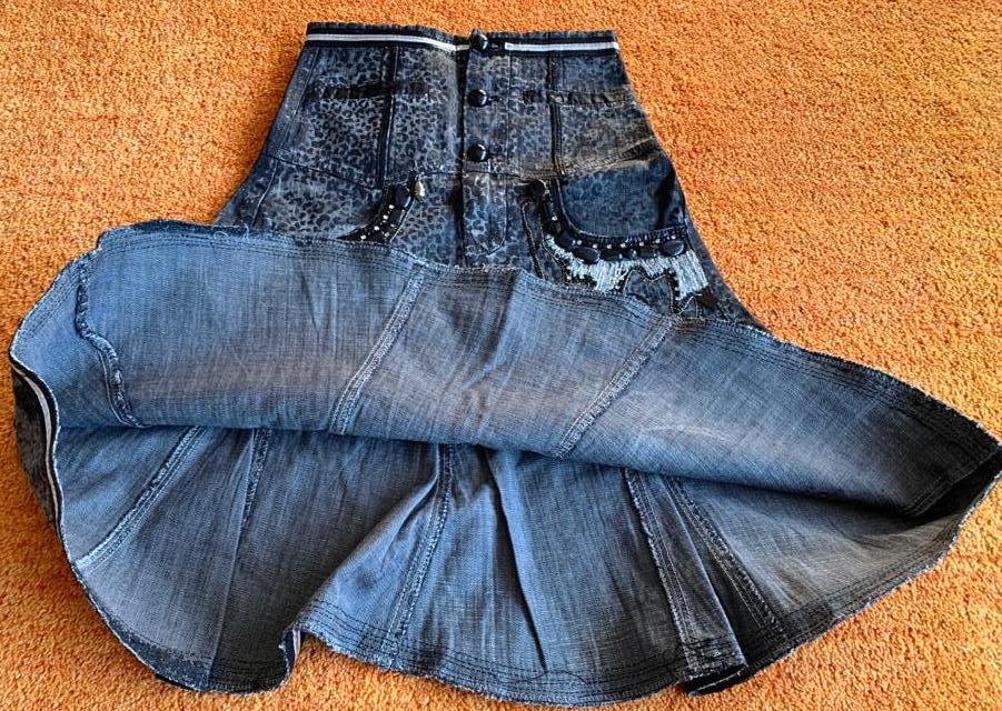 Damen Rock Jeans Gothik GR.34 in Schwarz/Grau von ROSA & ROSE 