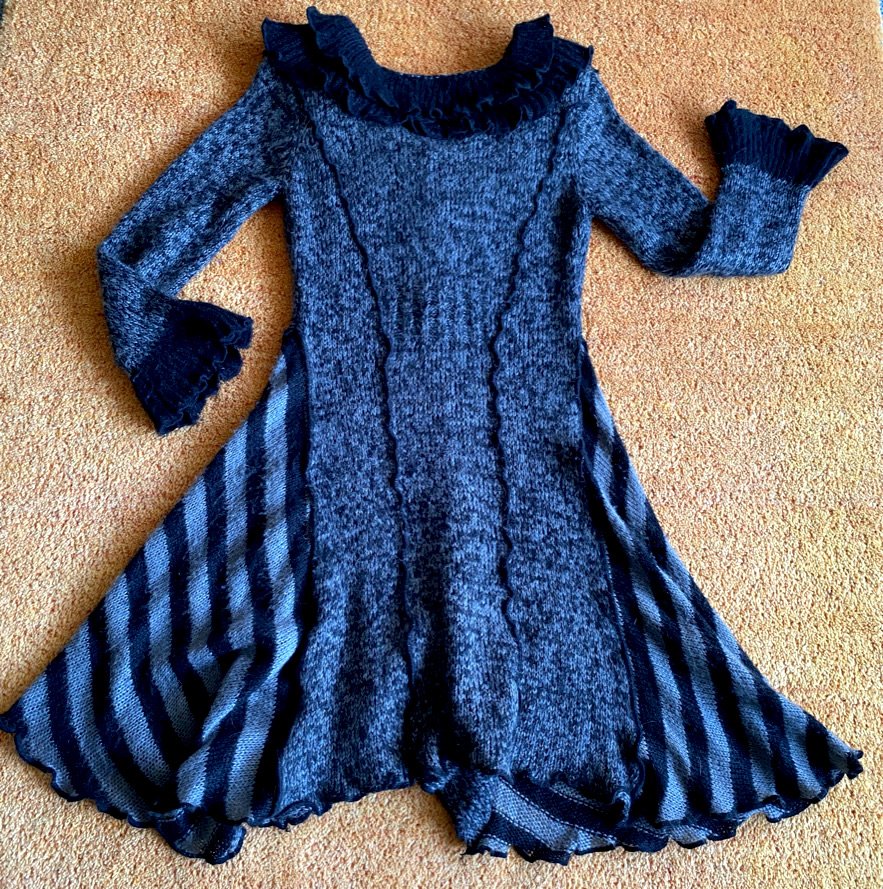 Miss 83 Damen Strickkleid Gr.38 Schwarz/Grau Zipfelstil Wolle 