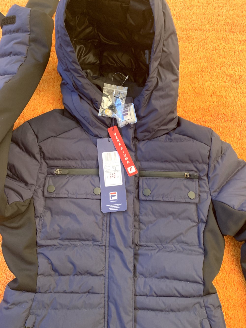 NEU Damen Winter Jacke Gr.S dunkel Blau von Fila P.249,99€