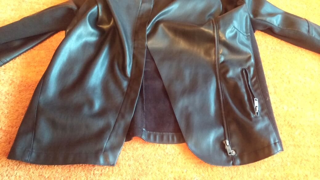 NEU Damen Jacke EDEL Leder-Look Gr.40 in Schwarz 