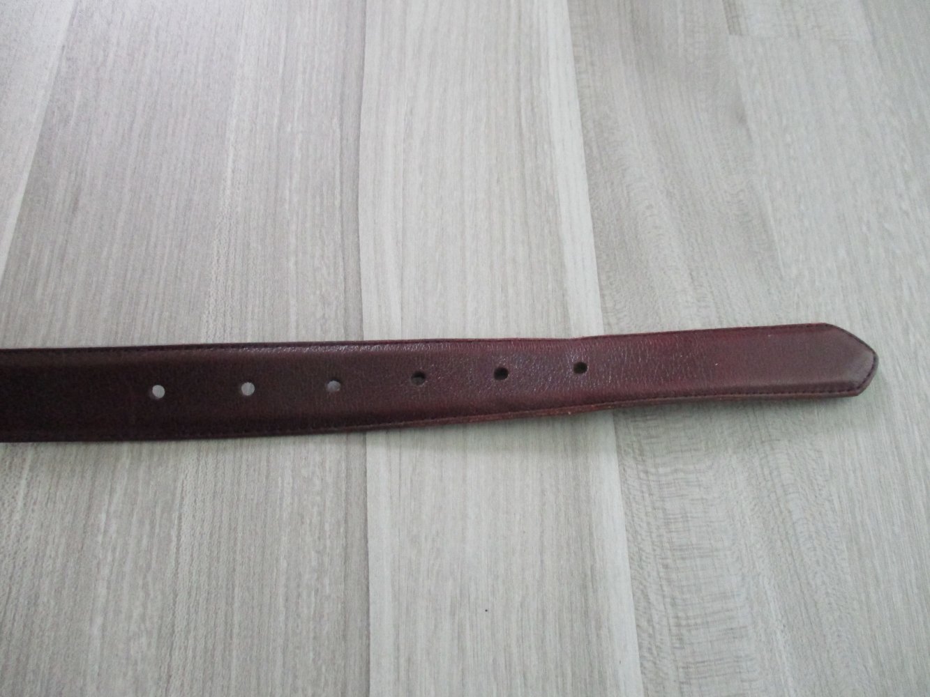 Dunkel lila Gürtel - Echtes Leder - Größe 85/M - TOP-Zustand!