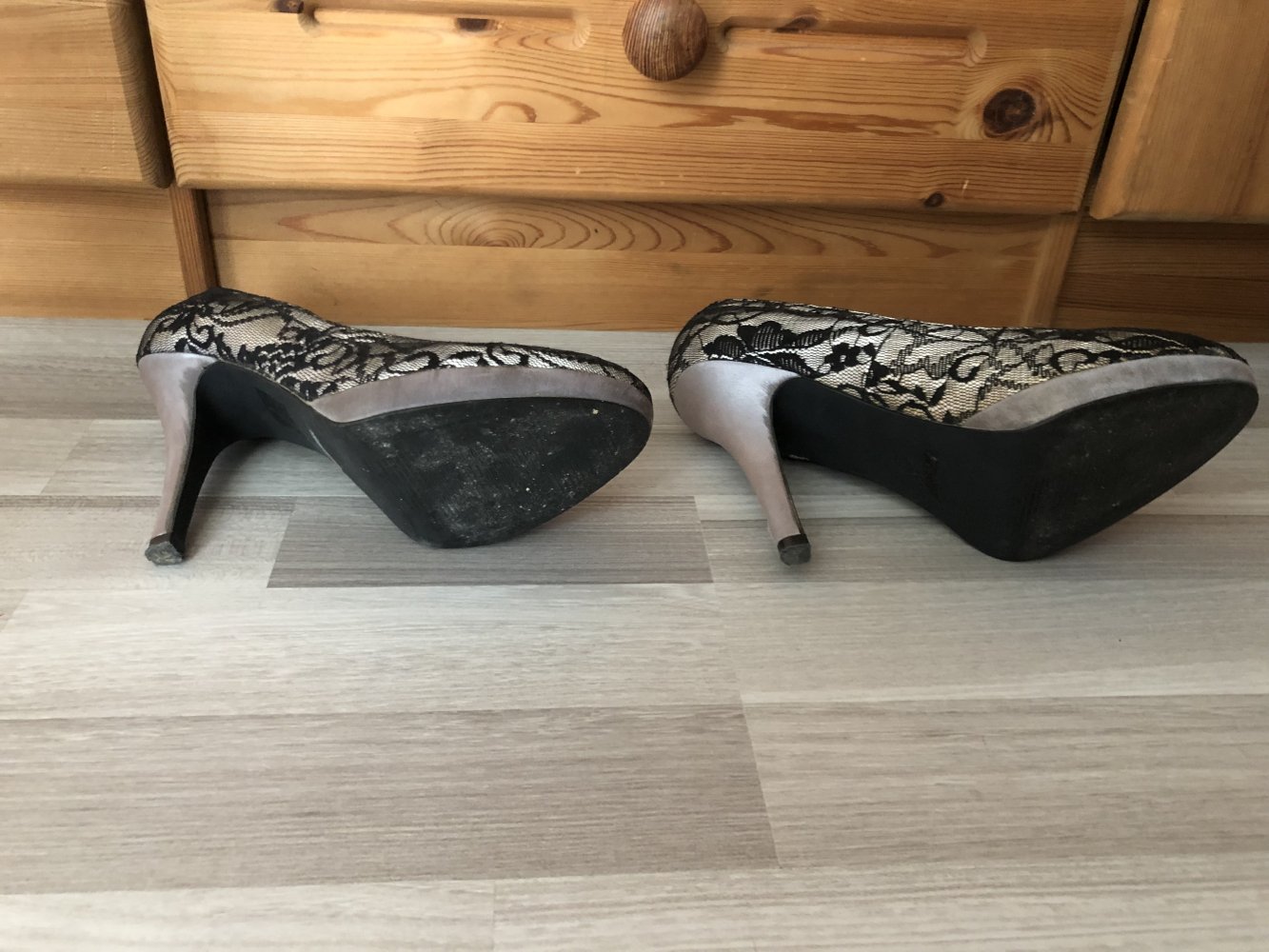 Grau-schwarze High Heels - Größe 38 - TOP! Selten getragen!