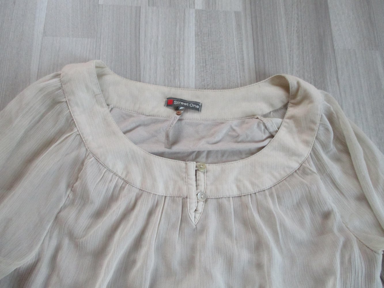 Beigefarbene Bluse von Street One - Größe 38 - guter Zustand