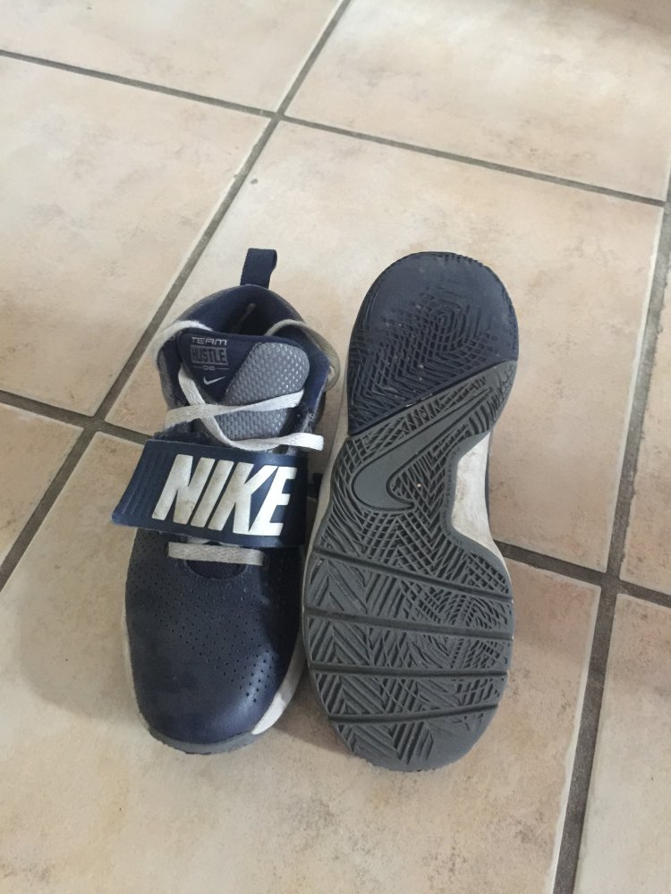 Nike Sneaker neuwertig