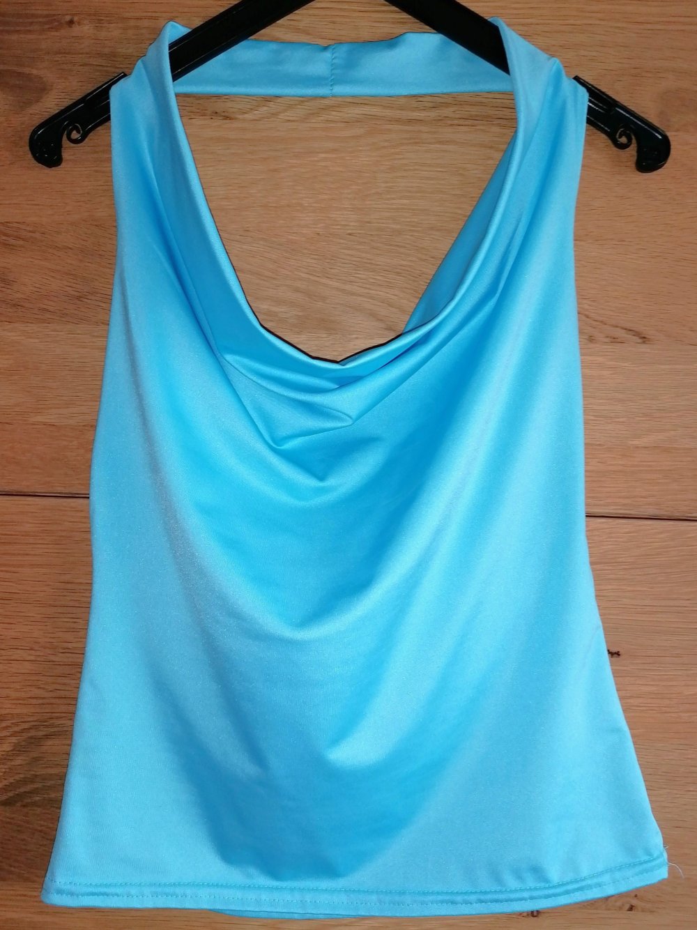 Hirondelle Damentop Neckholdertop Wasserfalltop Gr. S