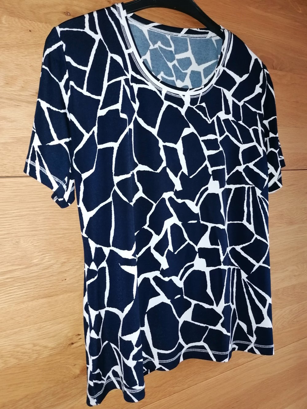 Damenshirt Boutique Shirt mit Muster Gr. 40 42