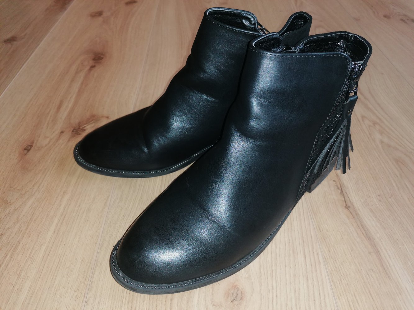 Claudia Ghizzani Damen Stiefeletten mit Reißverschluss Gr. 41