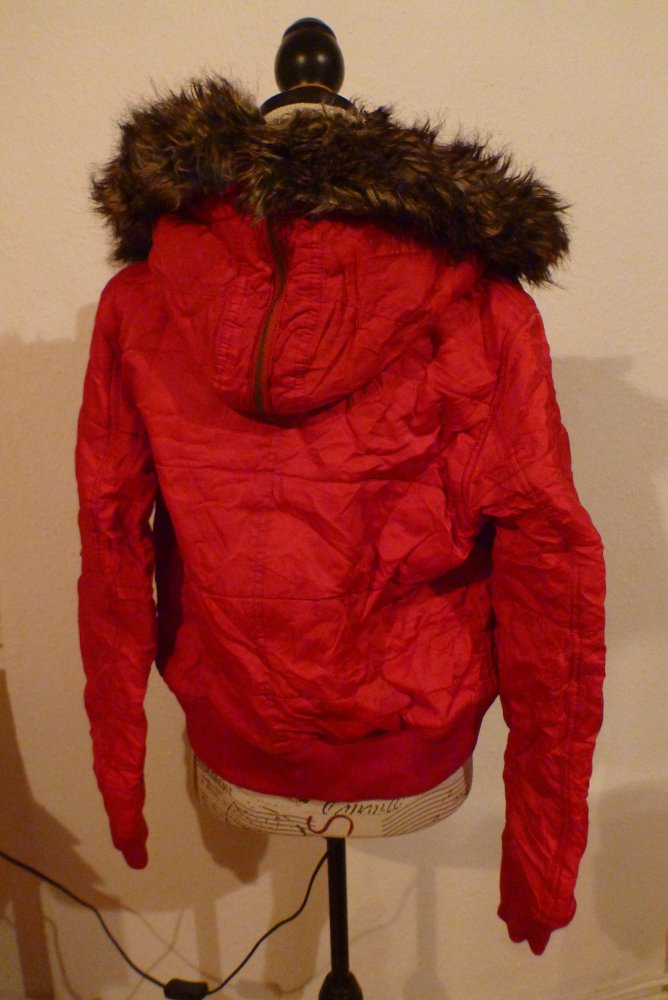rote Cordon Winterjacke, neu Gr. S/M 36/38